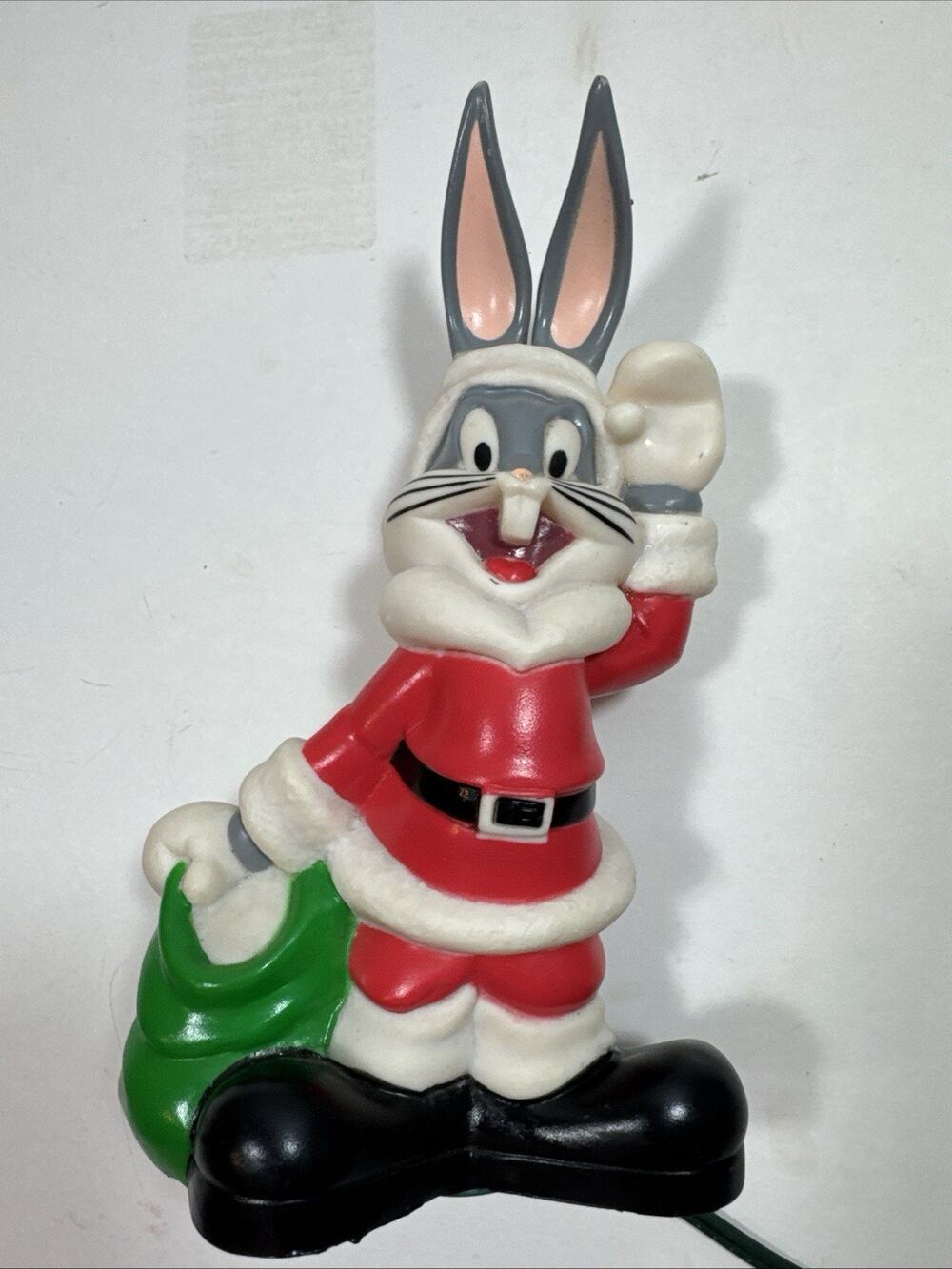 Vintage 1997 Looney Tunes Bugs Bunny Santa 7.5" Blow Mold Table Light Warner Bro